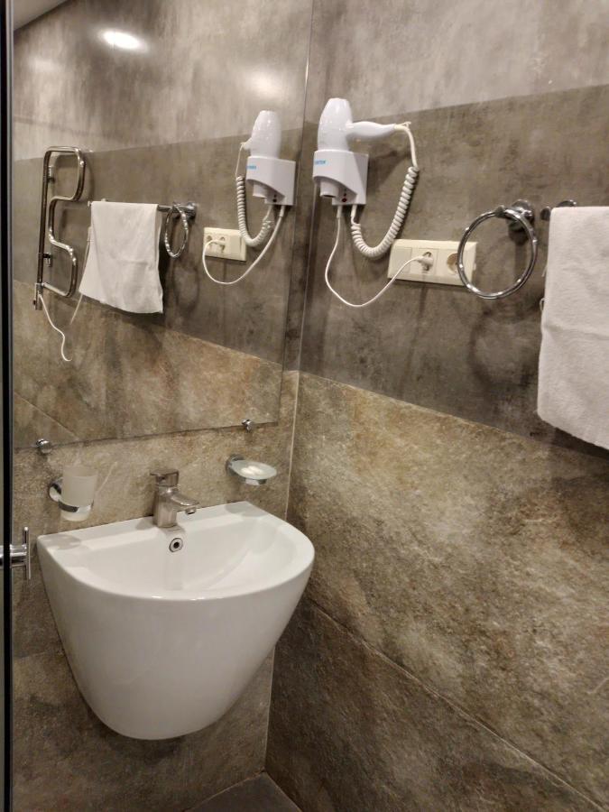 Boutique Living Hotel Jerevan Exteriör bild